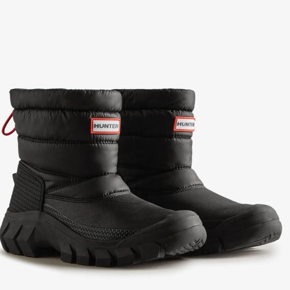 Hunter Shoes - NWT Hunter Intrepid Insulated Snow Boots